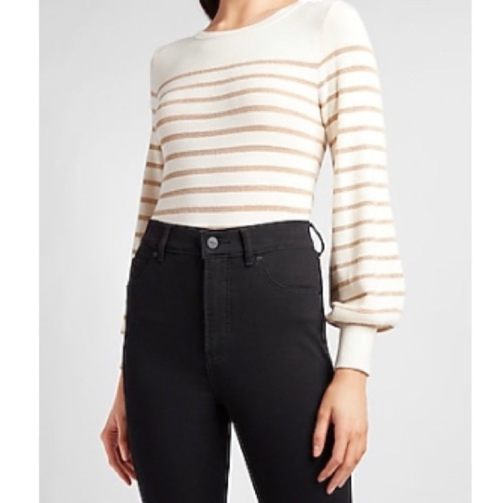 Balloon sleeve sweater